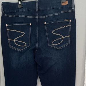 Seven Jeans. Size 14.